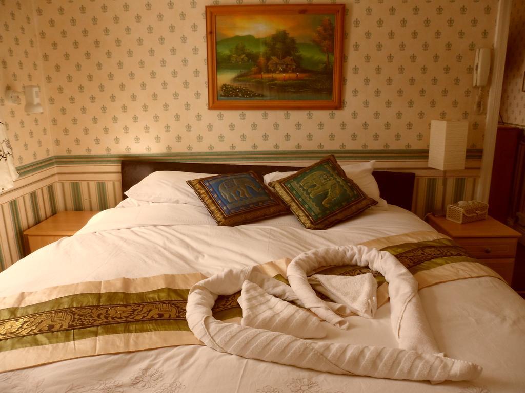 Earlsmere Guesthouse Kingston upon Hull ภายนอก รูปภาพ